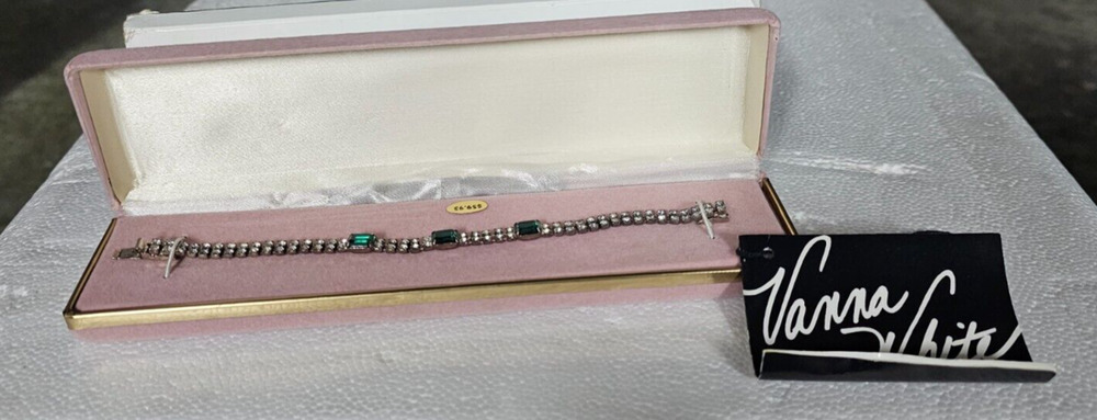Vanna White Collection Emerald I rhinestone 7" 2 Strand Bracelet in Box